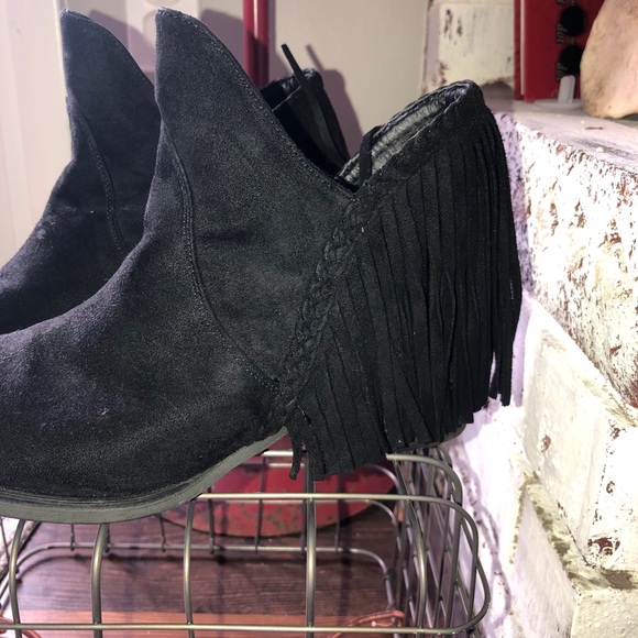 Not Rated Braxton Fringe Booties Black Size 7 - Picture 4 of 7